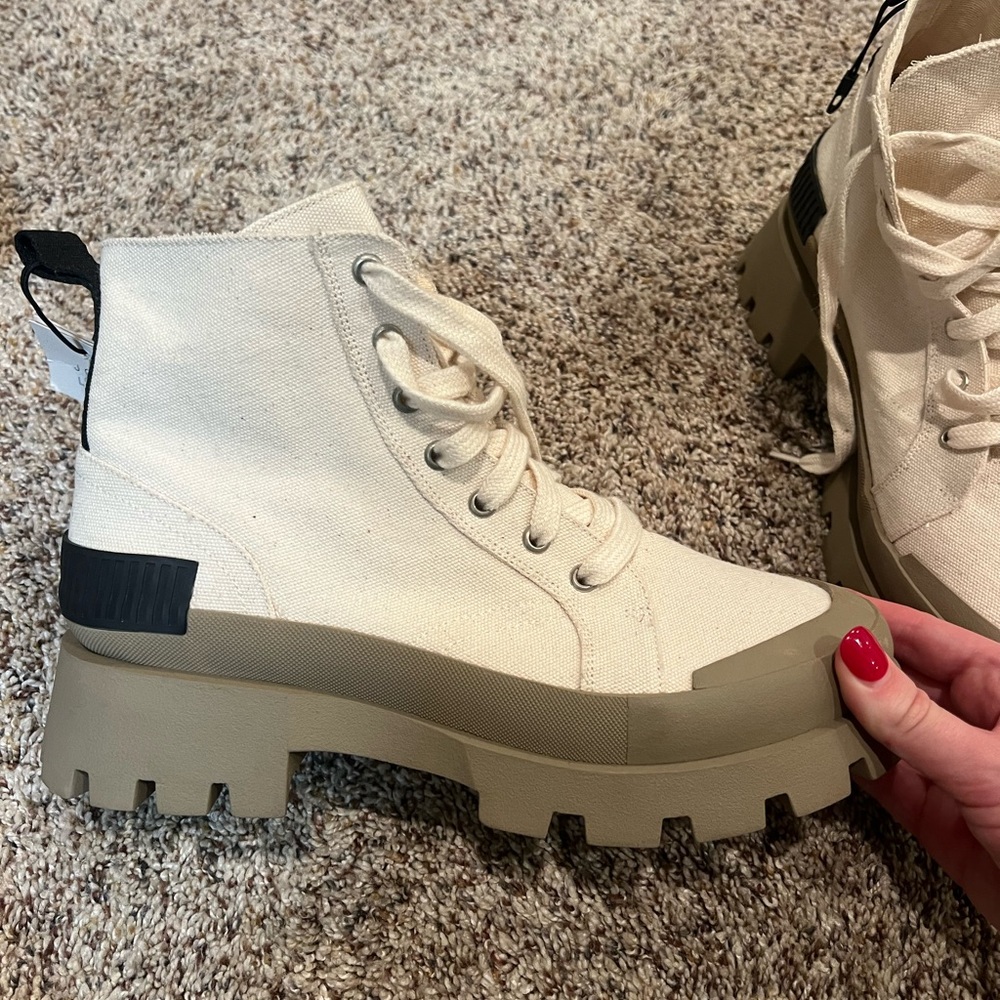 ZARA boots size 40
